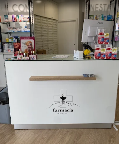 Images Farmacia las Nieves