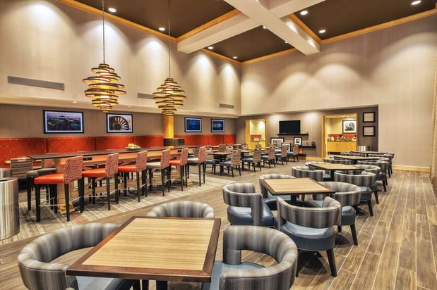Images Hampton Inn & Suites Madison-West