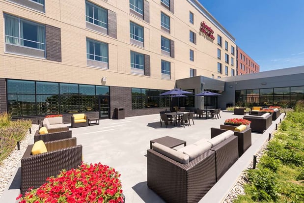 Images Hampton Inn & Suites Grand Rapids Downtown