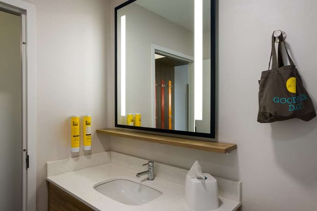 Images Tru by Hilton Traverse City