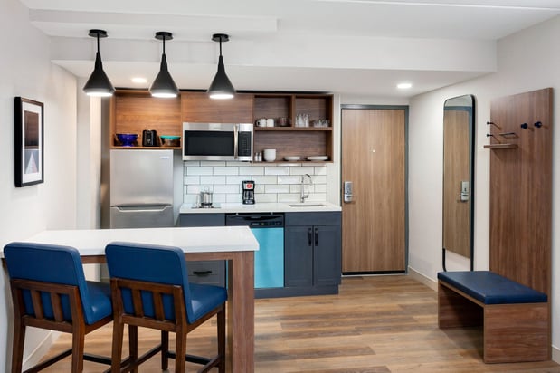 Images Candlewood Suites Columbus North - Worthington by IHG