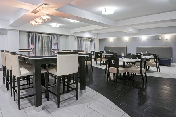 Images Holiday Inn Express & Suites Houston North - IAH Area by IHG