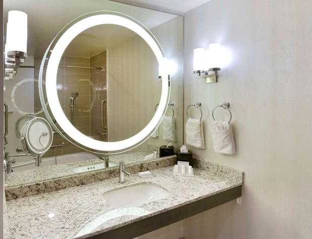 Images Hilton Garden Inn Raleigh /Crabtree Valley