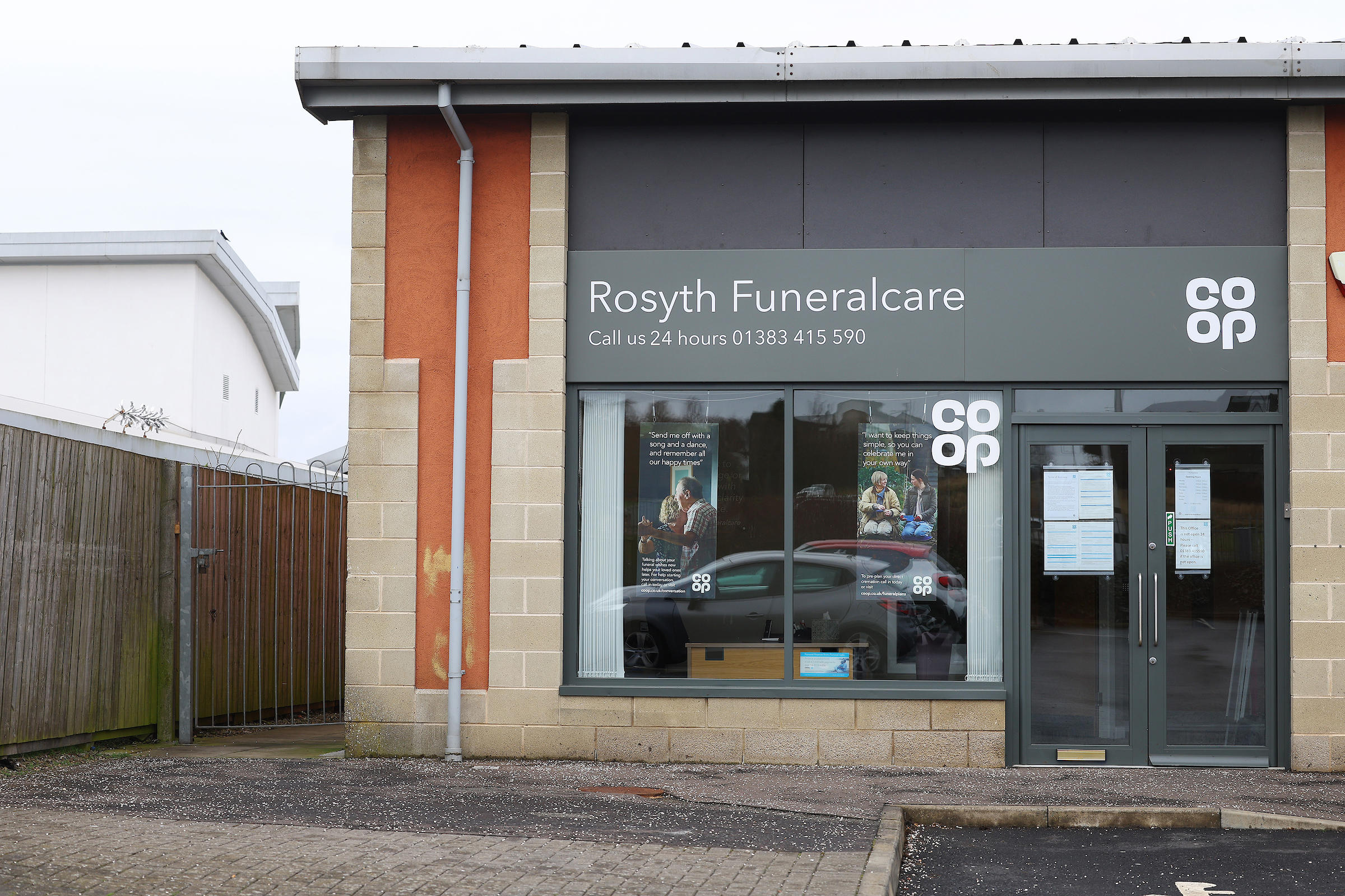 Images Co-op Funeralcare, Rosyth
