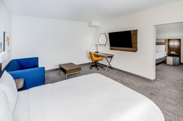 Images Holiday Inn Express & Suites Denver North - Thornton by IHG
