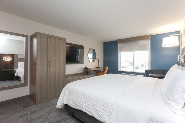 Images Holiday Inn Express & Suites Tulsa South Bixby by IHG