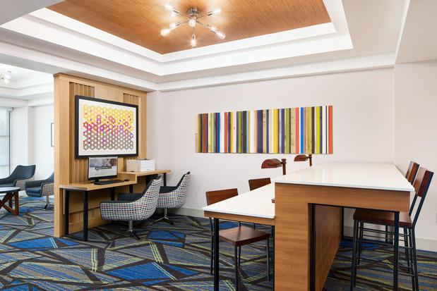 Images Holiday Inn Express & Suites Atlanta - Tucker Northlake by IHG