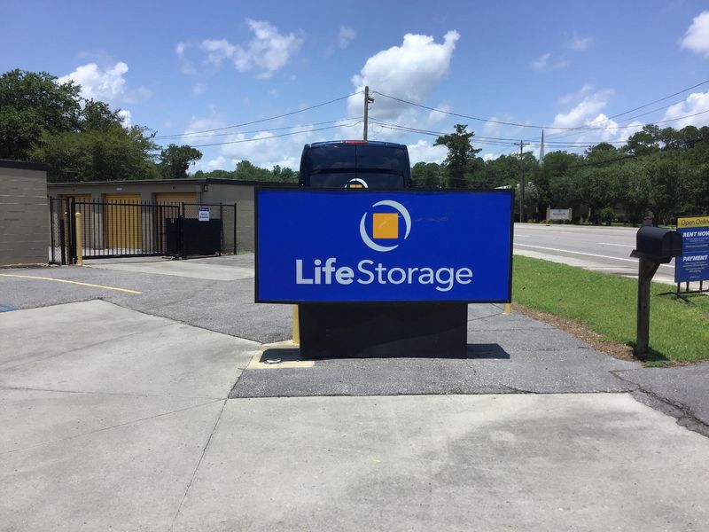 Images Life Storage - Summerville