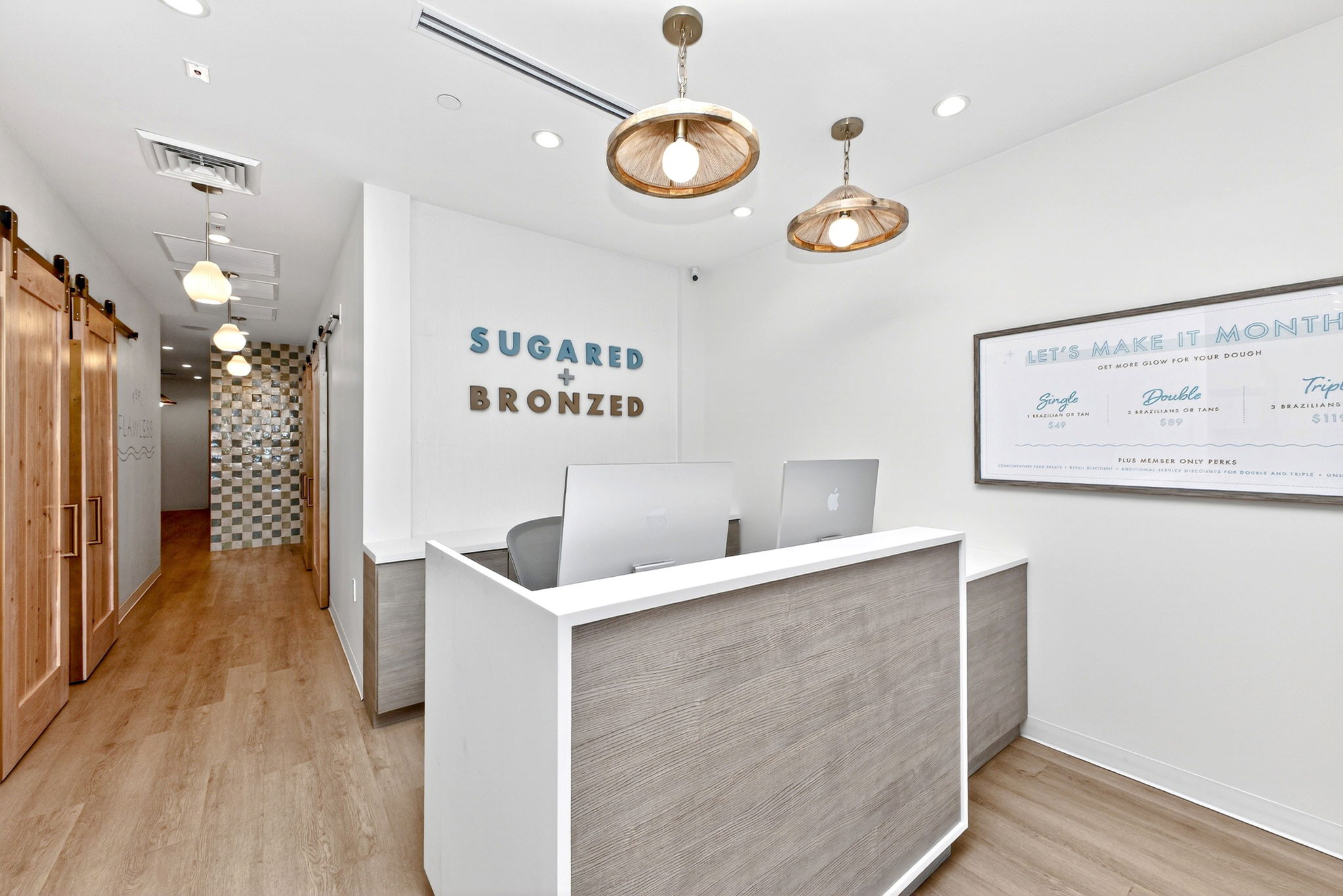 SUGARED + BRONZED La Jolla Lobby