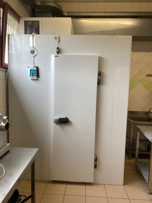 Images Arredovario Sas