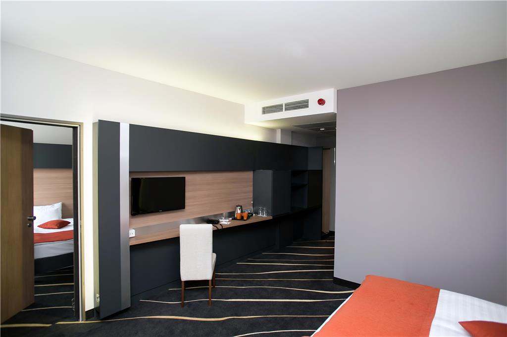 Images Best Western Plus Lakeside Hotel