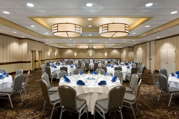 Images Embassy Suites by Hilton Piscataway Somerset