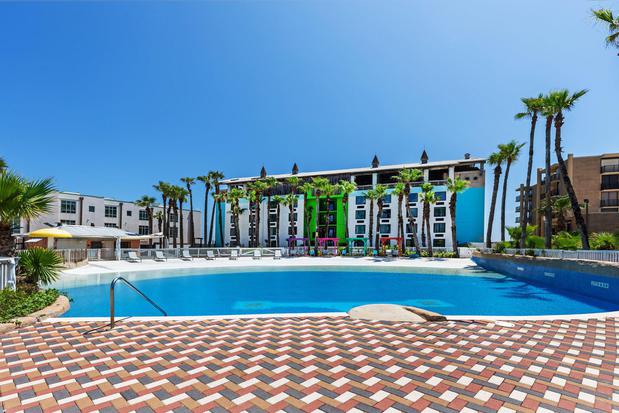 Images Holiday Inn Resort South Padre Island-Beach Front by IHG