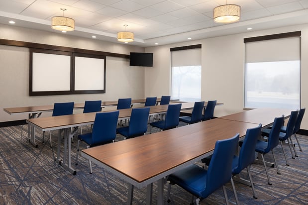 Images Holiday Inn Express Moline - Quad Cities by IHG
