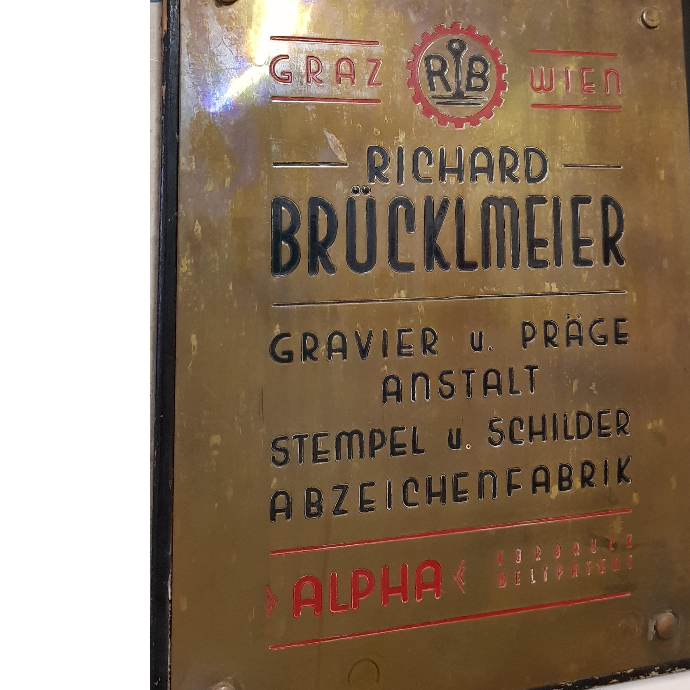 Brücklmeier GmbH - Sign Shop - Wien - 01 5129217 Austria | ShowMeLocal.com