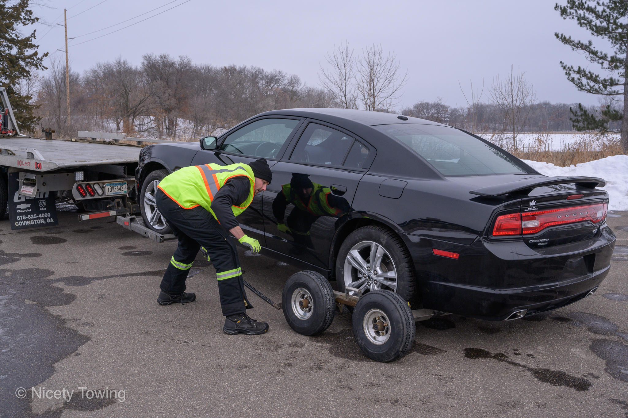 Nicety Towing Photo