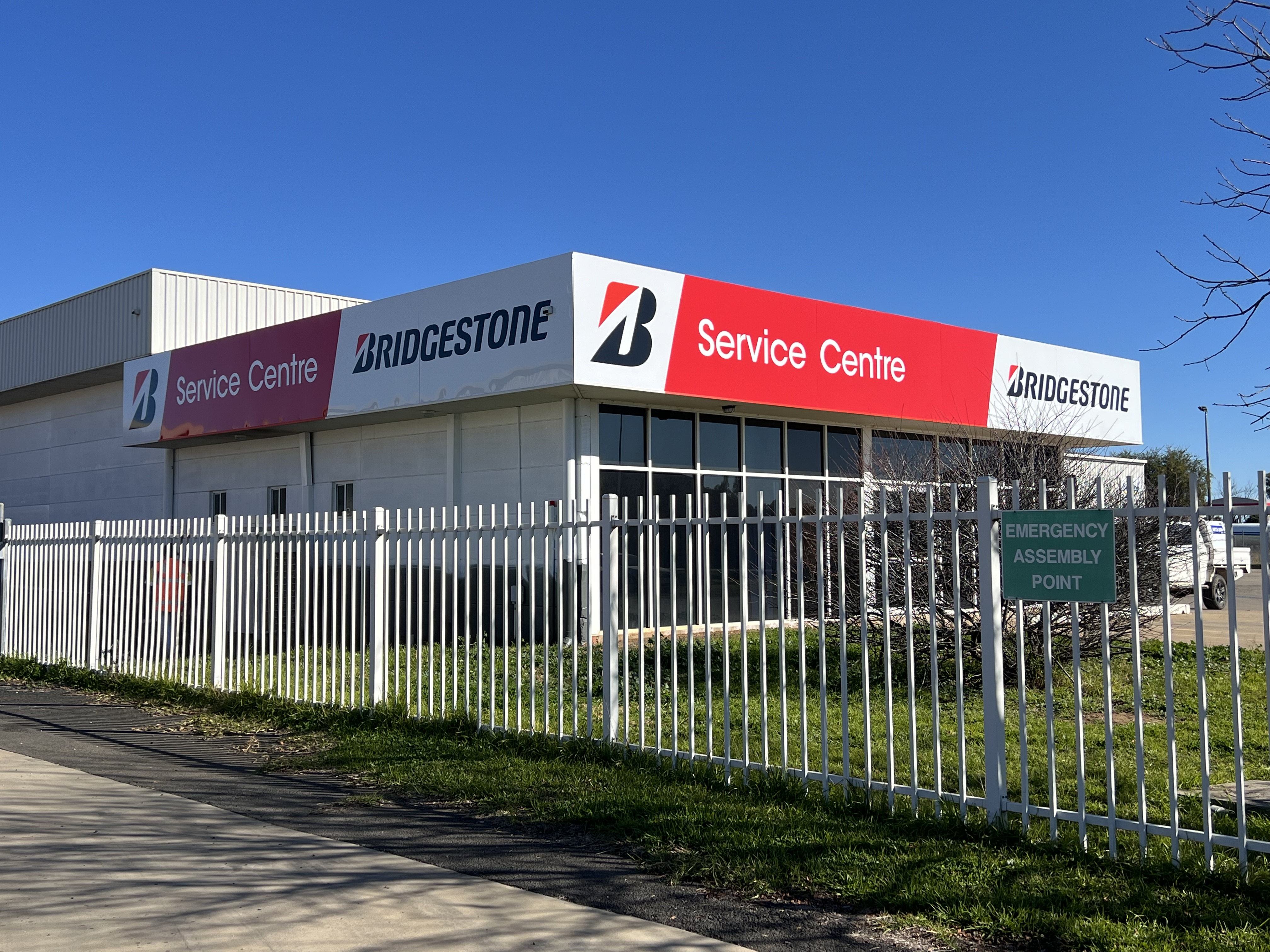 Images Bridgestone Service Centre Dubbo