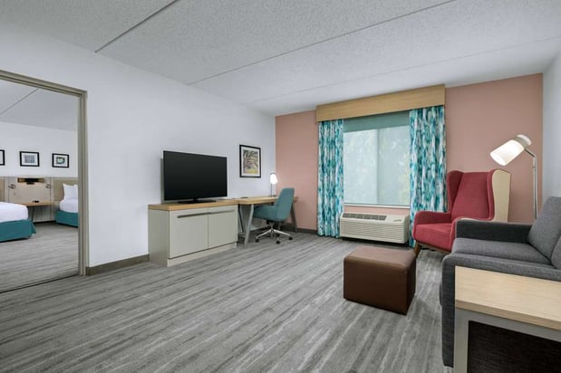 Images Hilton Garden Inn Greensboro
