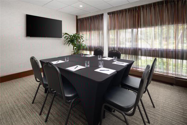 Images DoubleTree by Hilton Boston Bayside