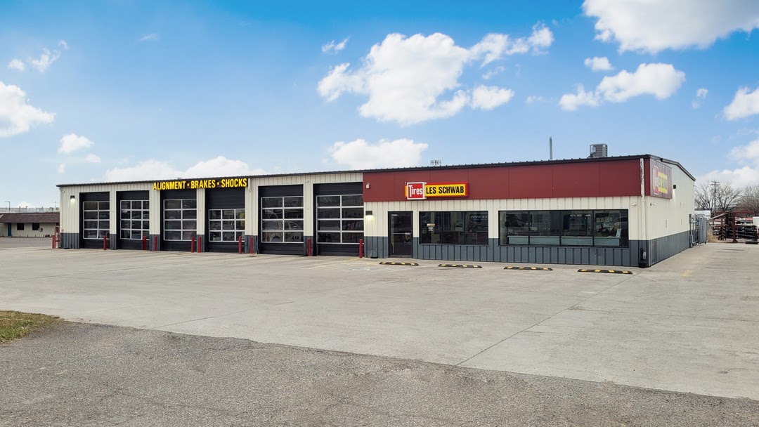 Les Schwab Tire Center