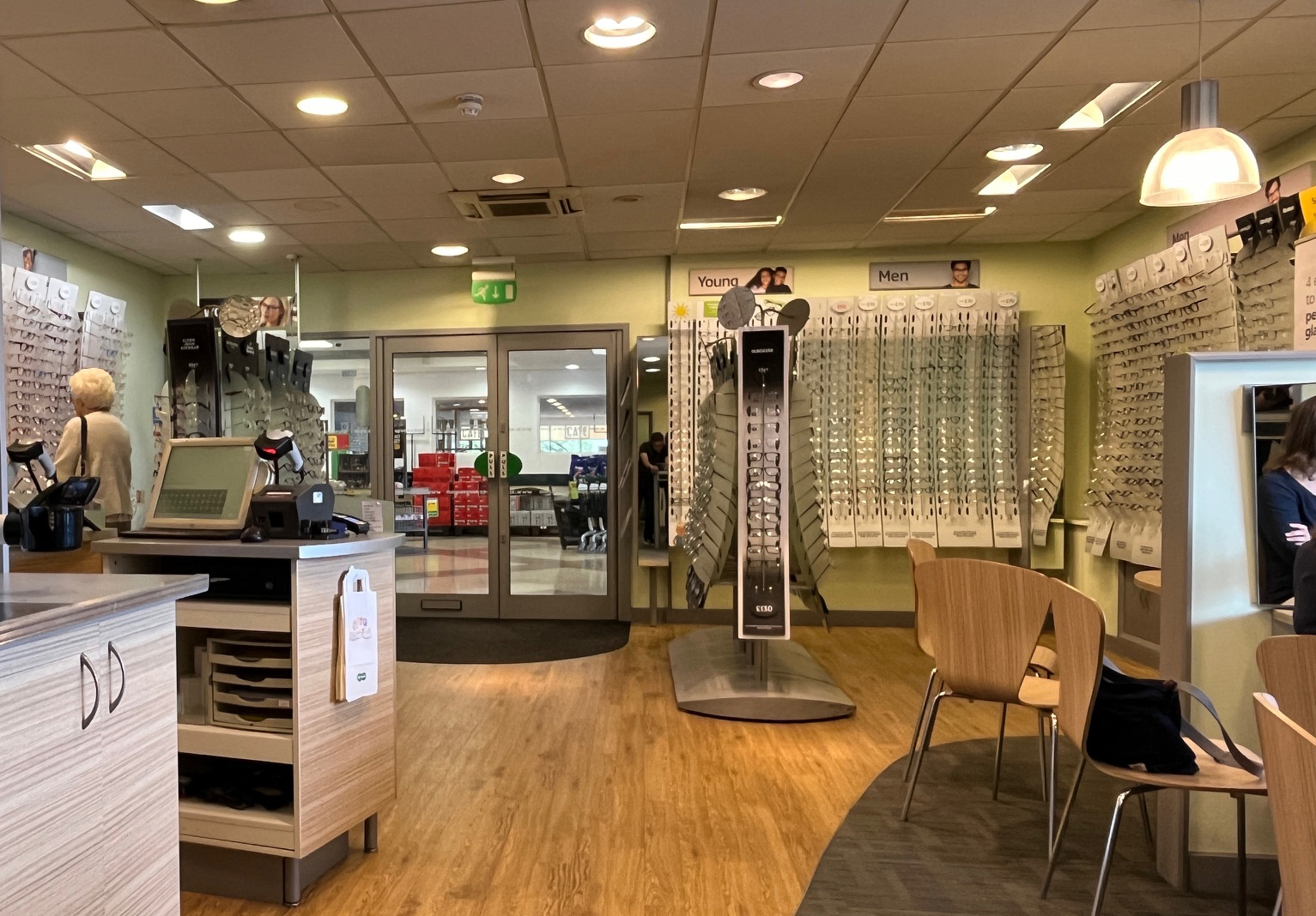 Images Specsavers Opticians and Audiologists - Stamford (Morrisons)