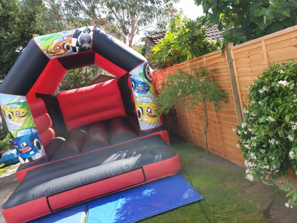 Images Top Banana Bouncy Castles