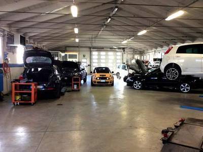 Images Eden Valli Autofficina