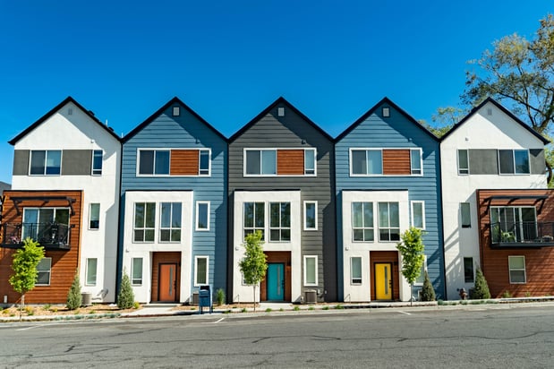Images Woods Rose Townhomes