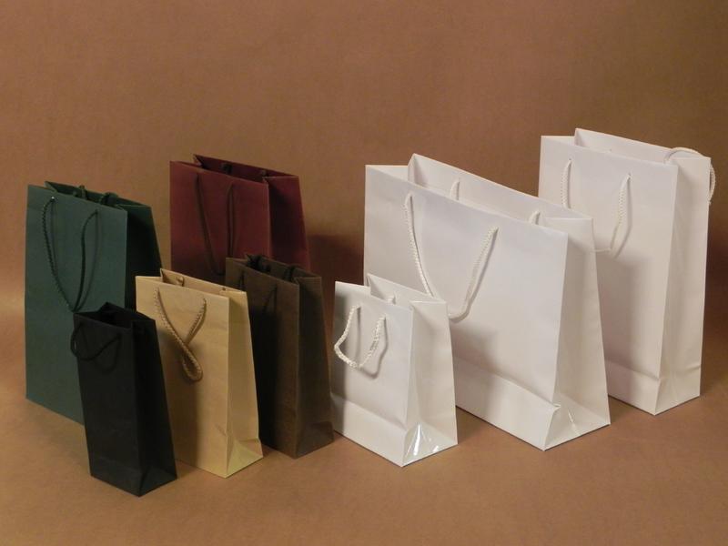 Hilpa Papier-Großhandels-Nachf e.U., Stelzhamerstraße 11 in Salzburg