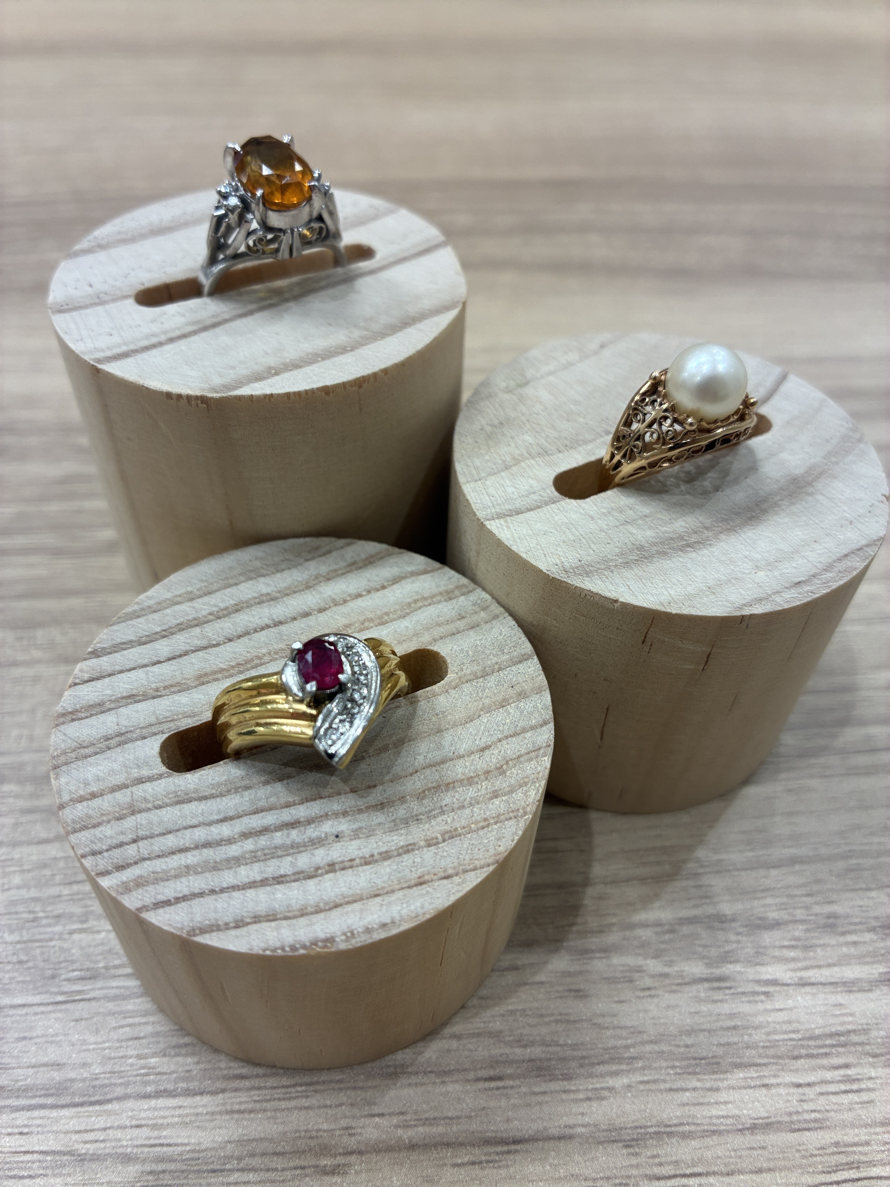 Images KOMEHYO（コメ兵）買取センター南森町