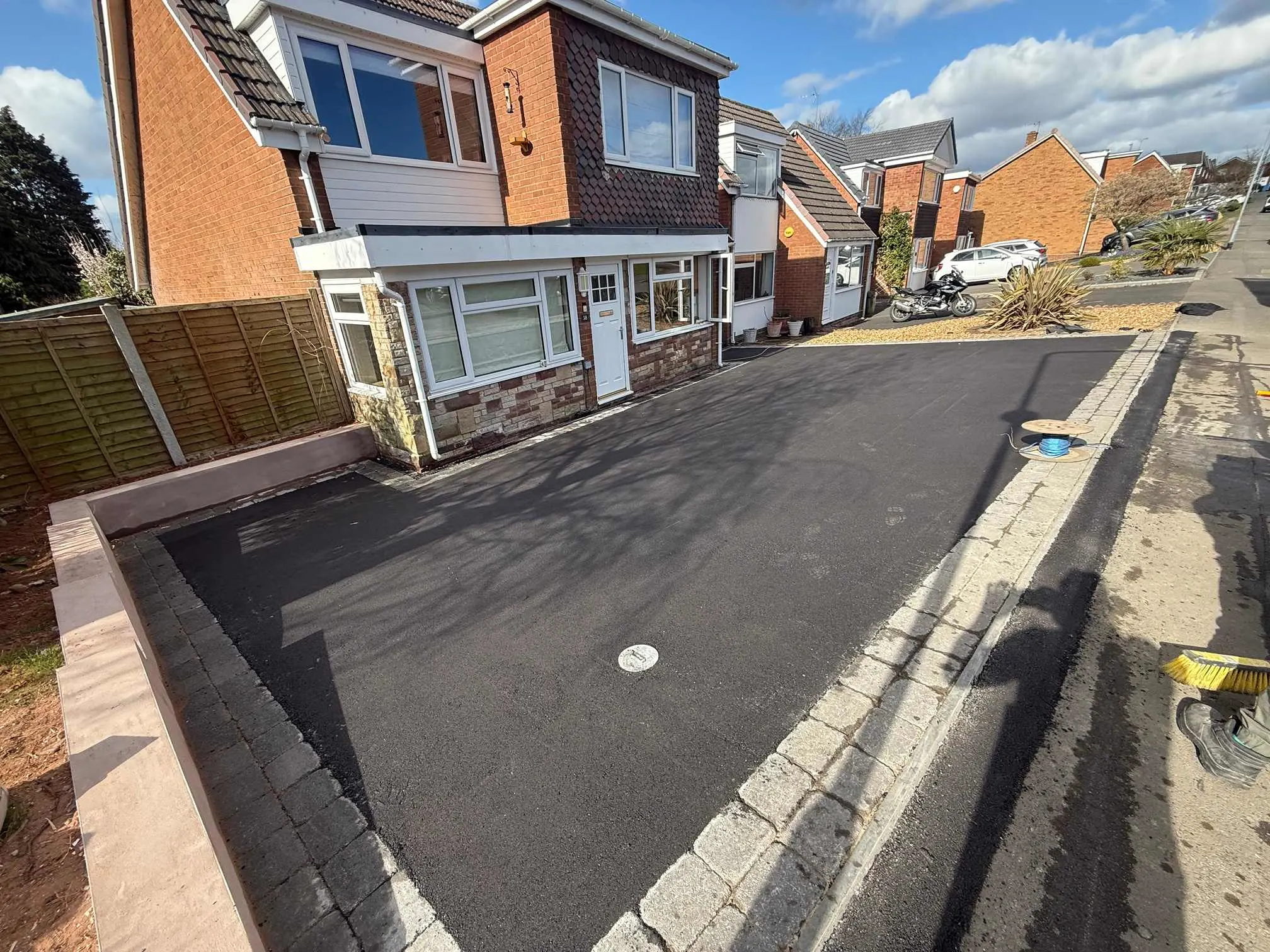 Images Dickens Heath Paving