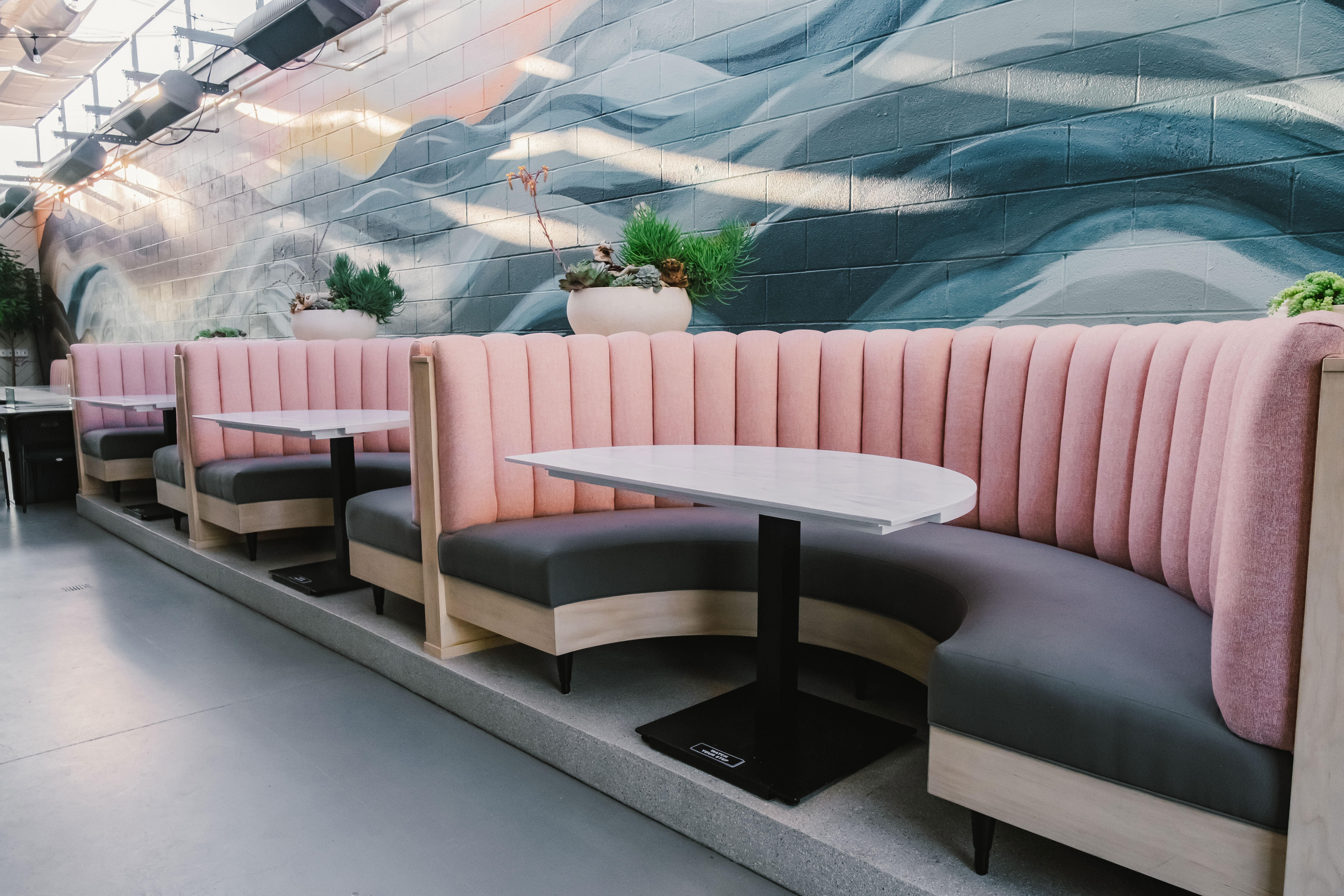 Mia's Solana Beach covered patio booth seating area 