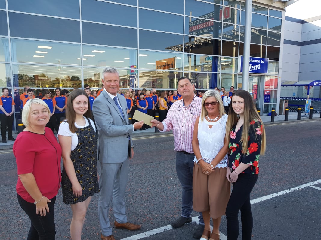 Representatives from local charity the Lisa Orsi Foundation gratefully received £250 worth of B&M vouchers as a thank you for taking part in our Crescent Link, Londonderry store opening.