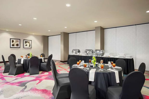 Images DoubleTree by Hilton Hotel Dallas - DFW Airport North