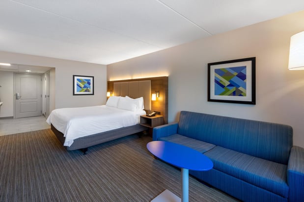 Images Holiday Inn Express State College @Williamsburg Square by IHG