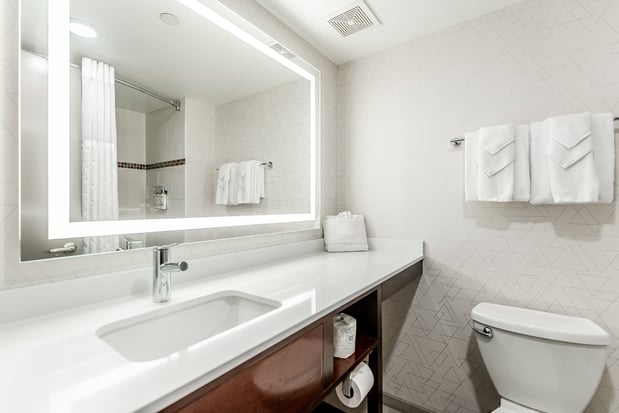 Images Holiday Inn Express Philadelphia - Penns Landing by IHG