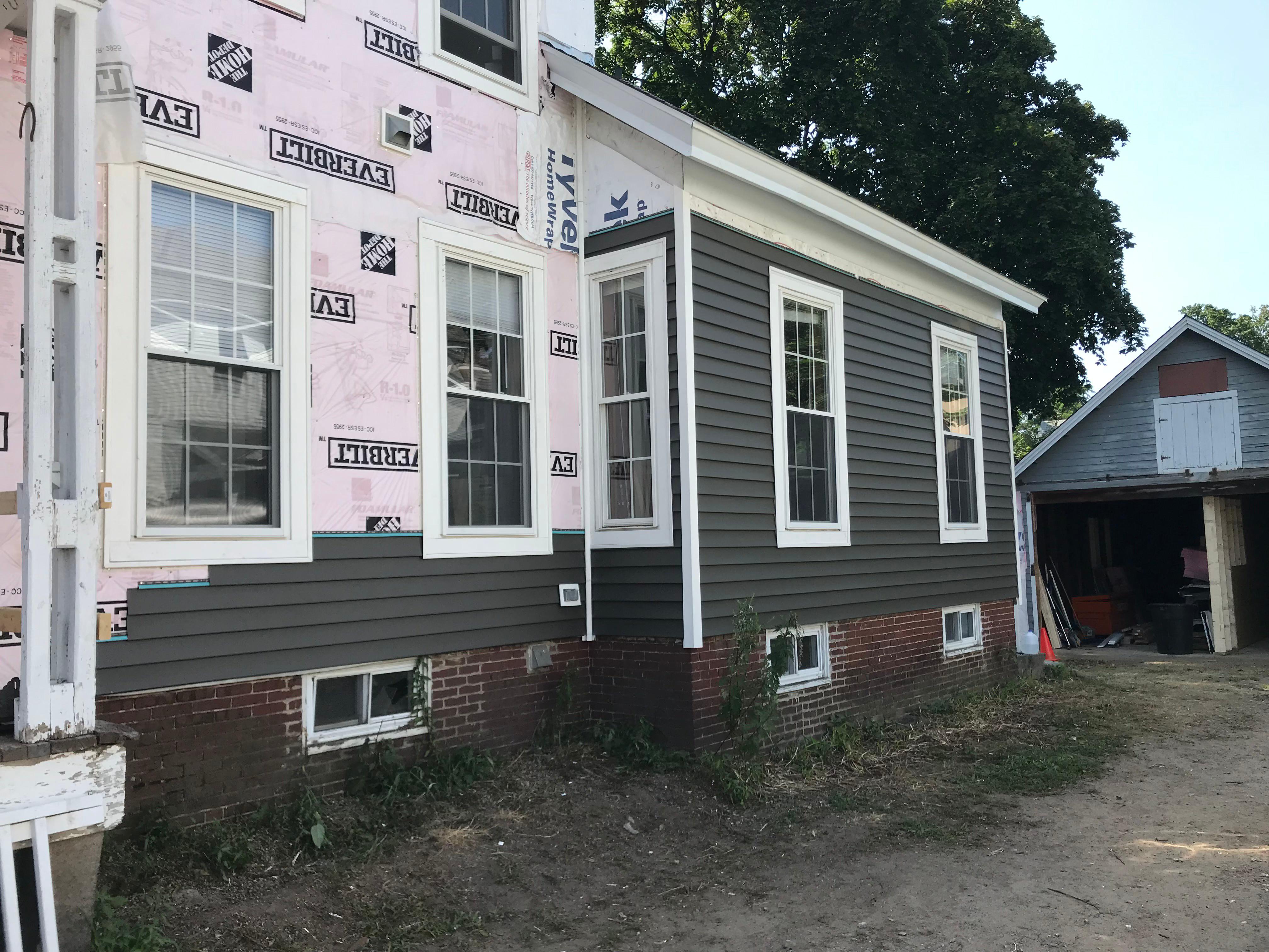 Our handyman traveled to Concord, NH, to upgrade insulation and vinyl siding for a real estate investor improving his properties.