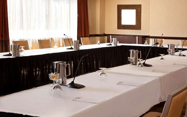 Images Embassy Suites by Hilton Washington DC Chevy Chase Pavilion