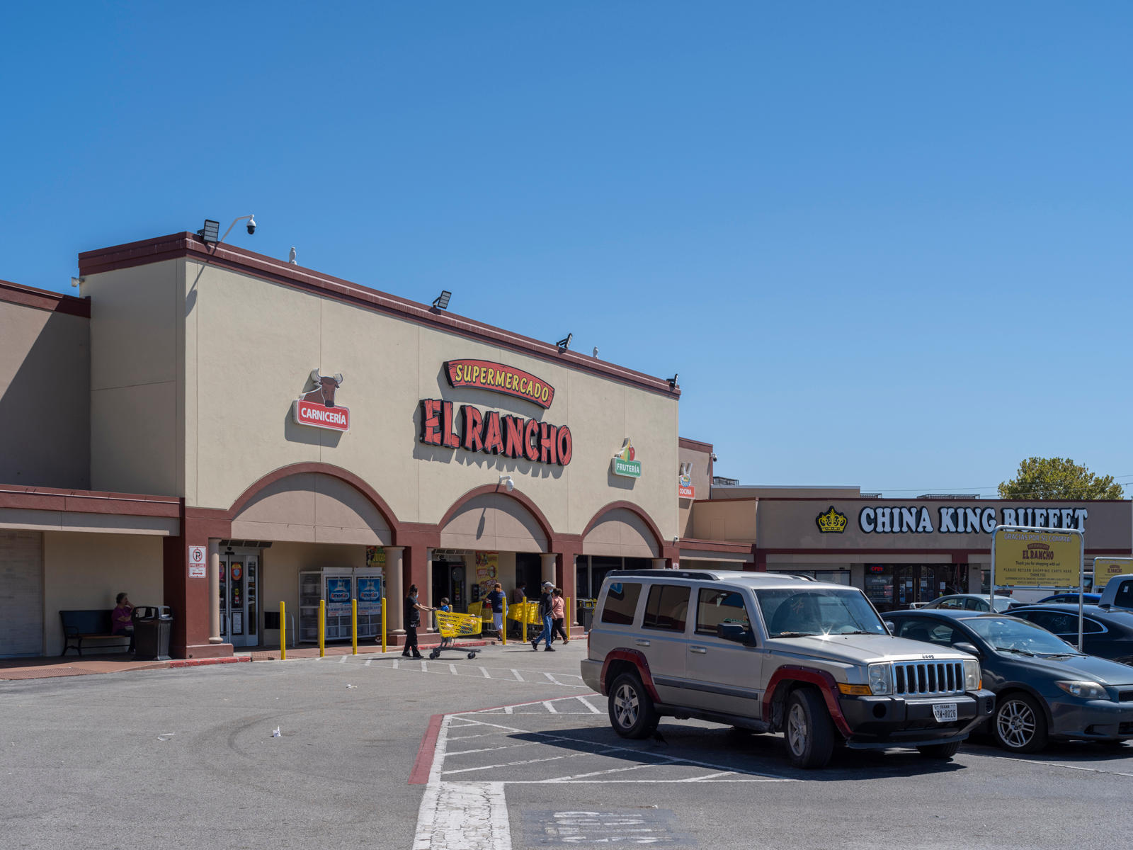 El Rancho at Northtown Plaza Shopping Center