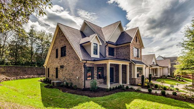 Images Saddlebrook Properties