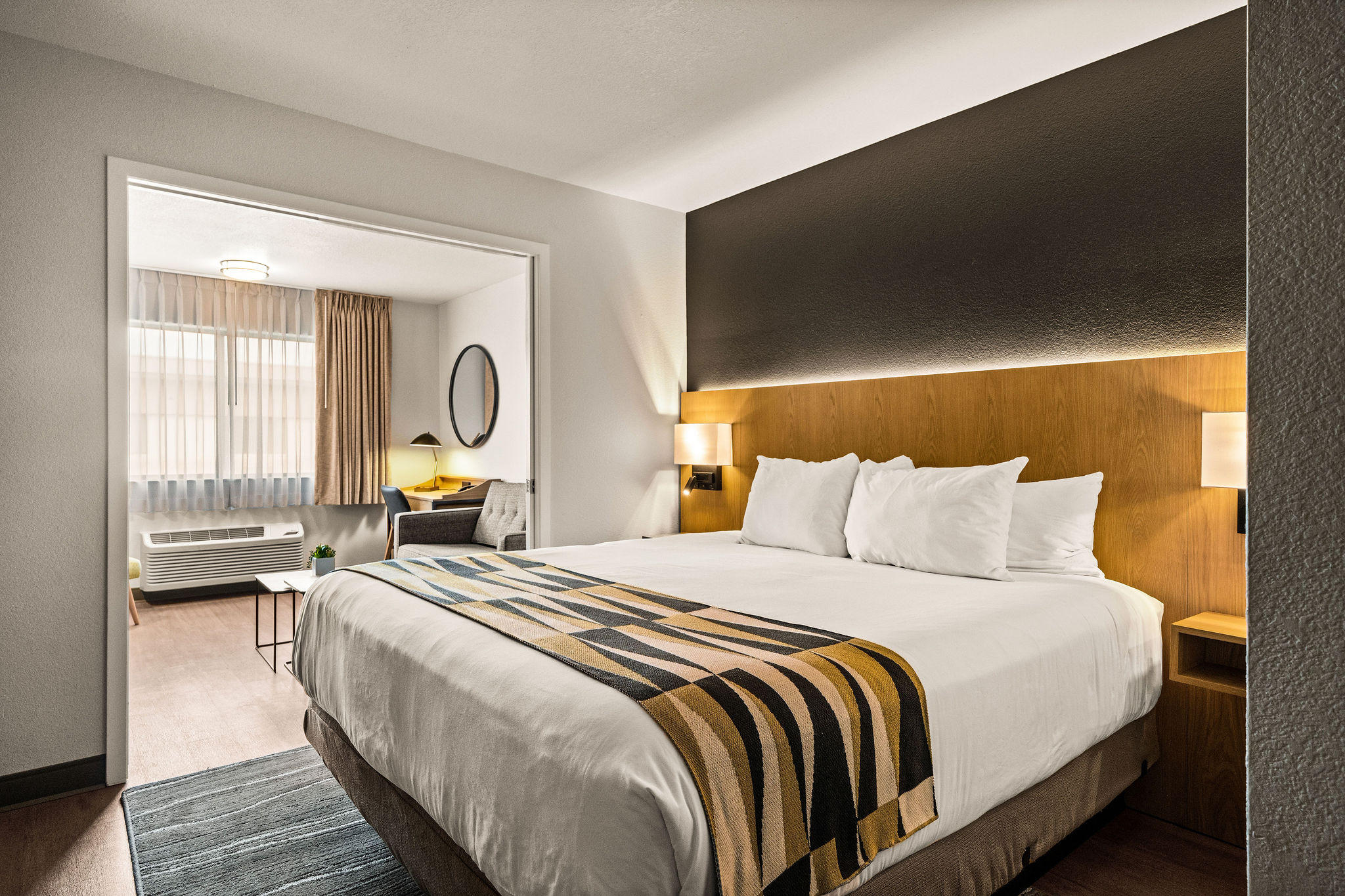 Oxford Suites Redding Guestrooms