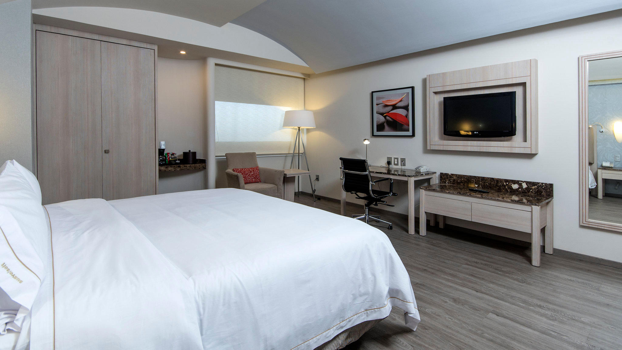 Images Holiday Inn Express Mexico - Toreo by IHG