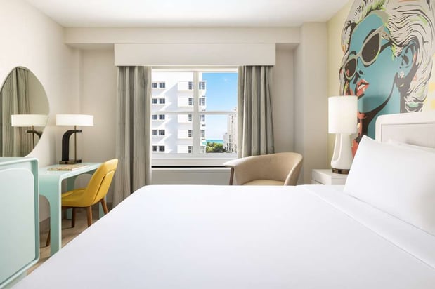 Images Hotel Continental Miami Beach, Tapestry Collection by Hilton