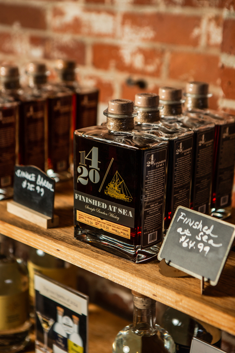 Images SoNo 1420 America's Maritime Distillery
