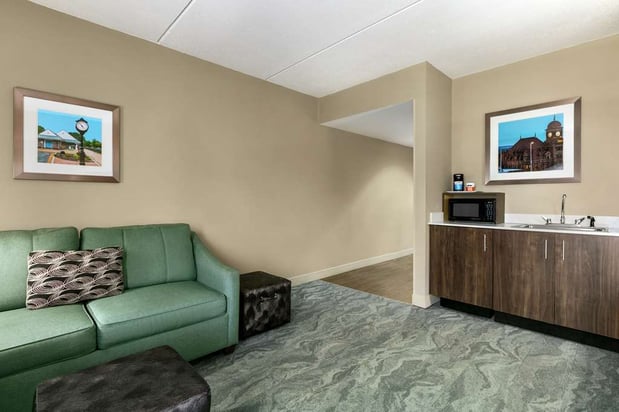 Images Hampton Inn Richmond-North/Ashland