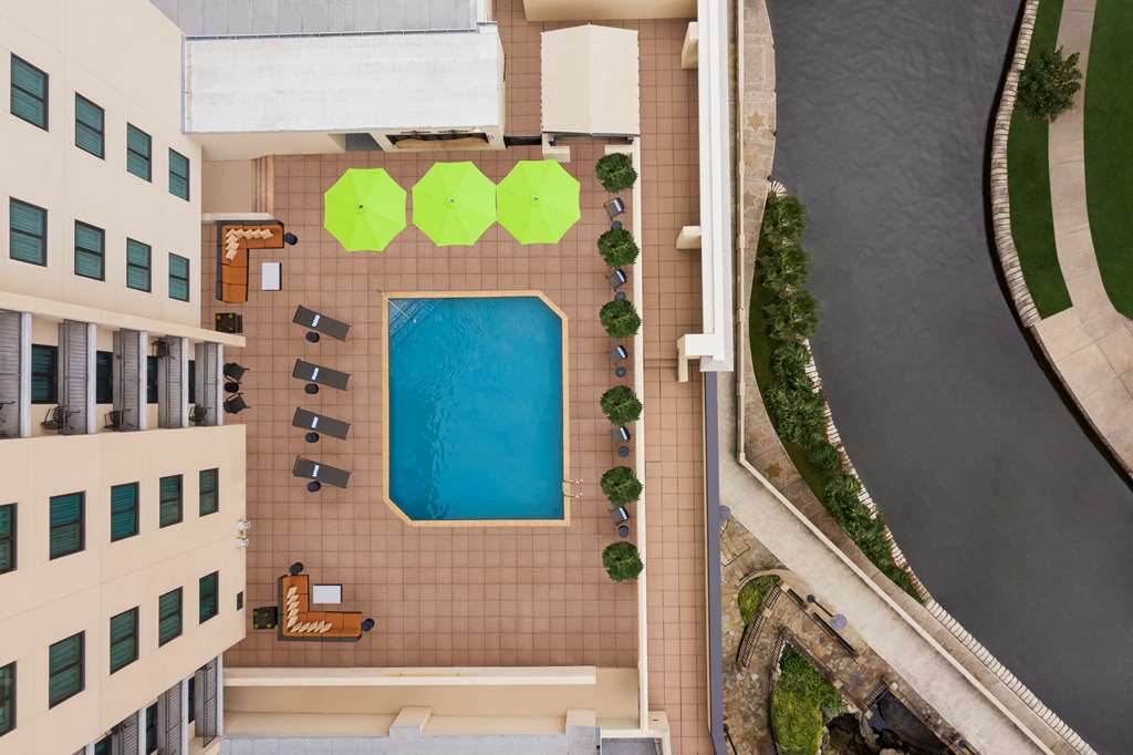 Pool Embassy Suites by Hilton San Antonio Riverwalk Downtown San Antonio (210)226-9000