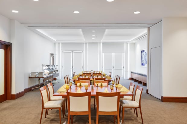 Images InterContinental Suites Hotel Cleveland by IHG