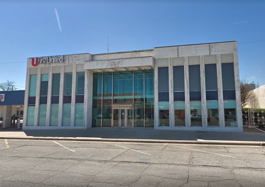 First United Bank &ndash; Ada Main branch exterior