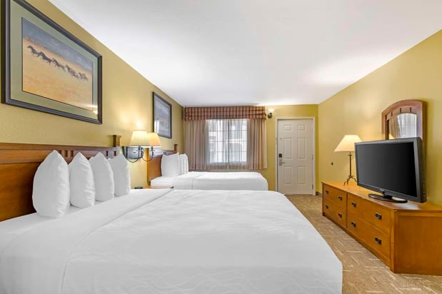 Images Best Western Executive Inn