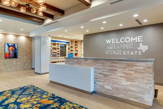 Images Hampton Inn & Suites Weatherford